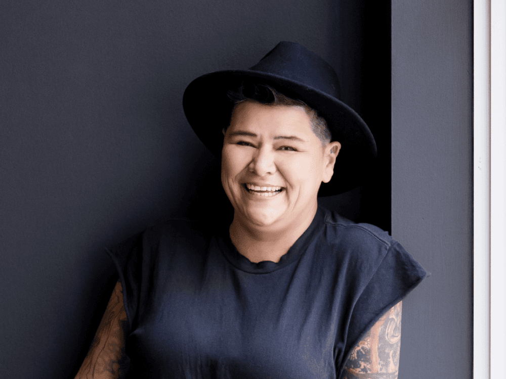 Headshot of Virtual Gurus founder Bobbie Racette in Calgary