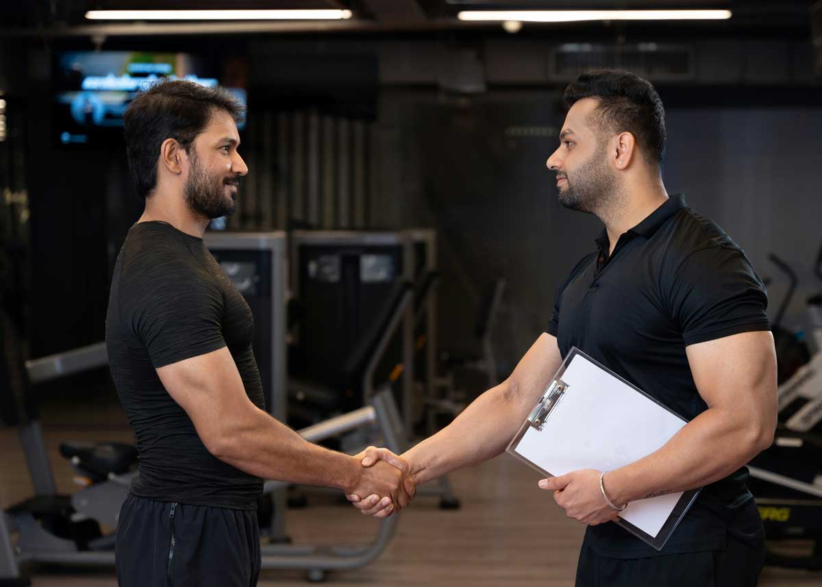 A Canadian man at a gym who just signed a continuous service contract, not realizing the terms for cancelling his membership. Similar process applies for phone plan, streaming and more.