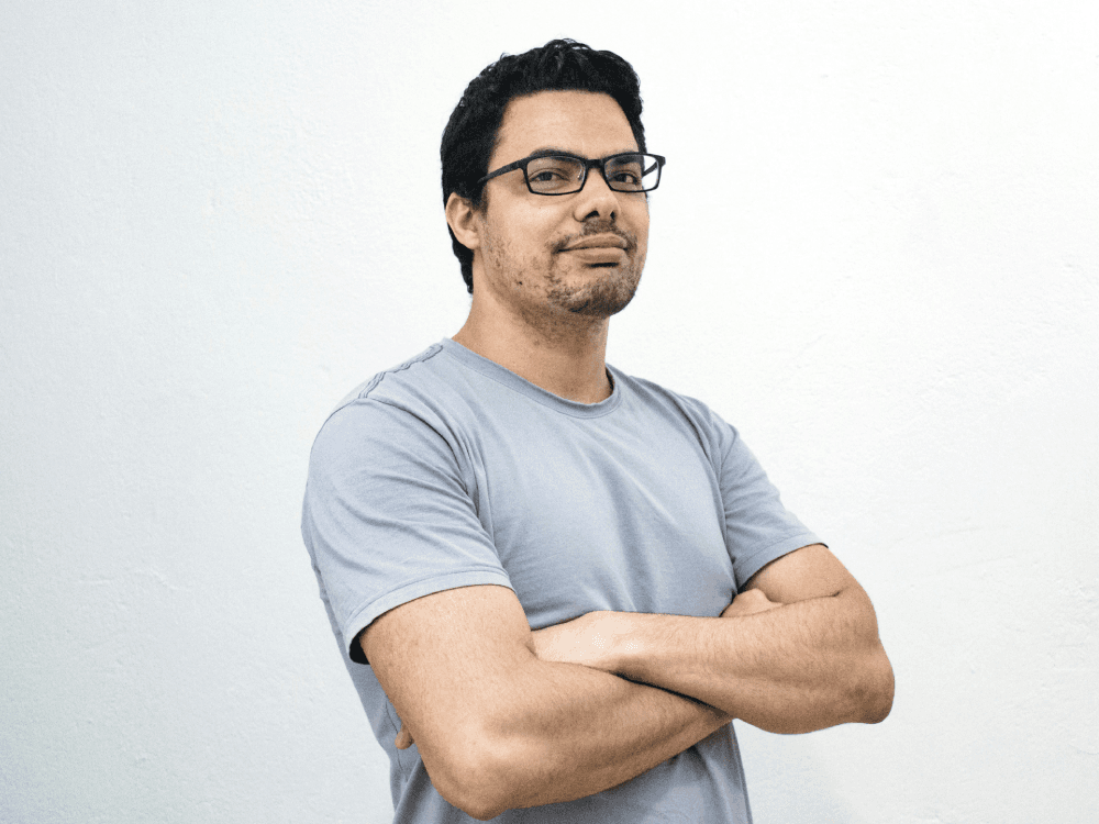 A proud Canadian man who uses the savings and budgeting method: Pay Yourself First.